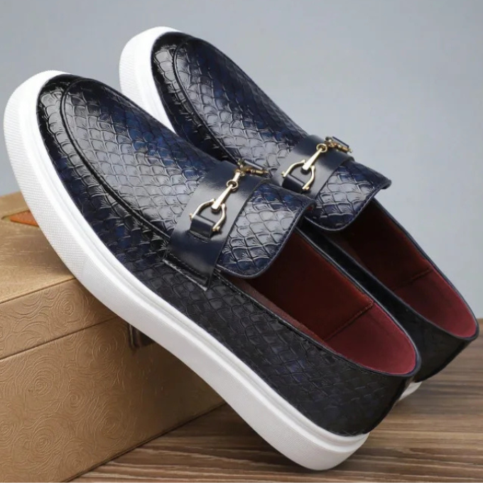 CLASSIC LOAFERS FOR MEN