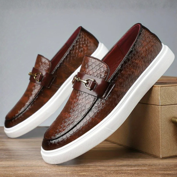 CLASSIC LOAFERS FOR MEN