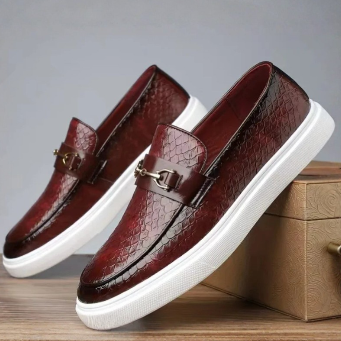CLASSIC LOAFERS FOR MEN