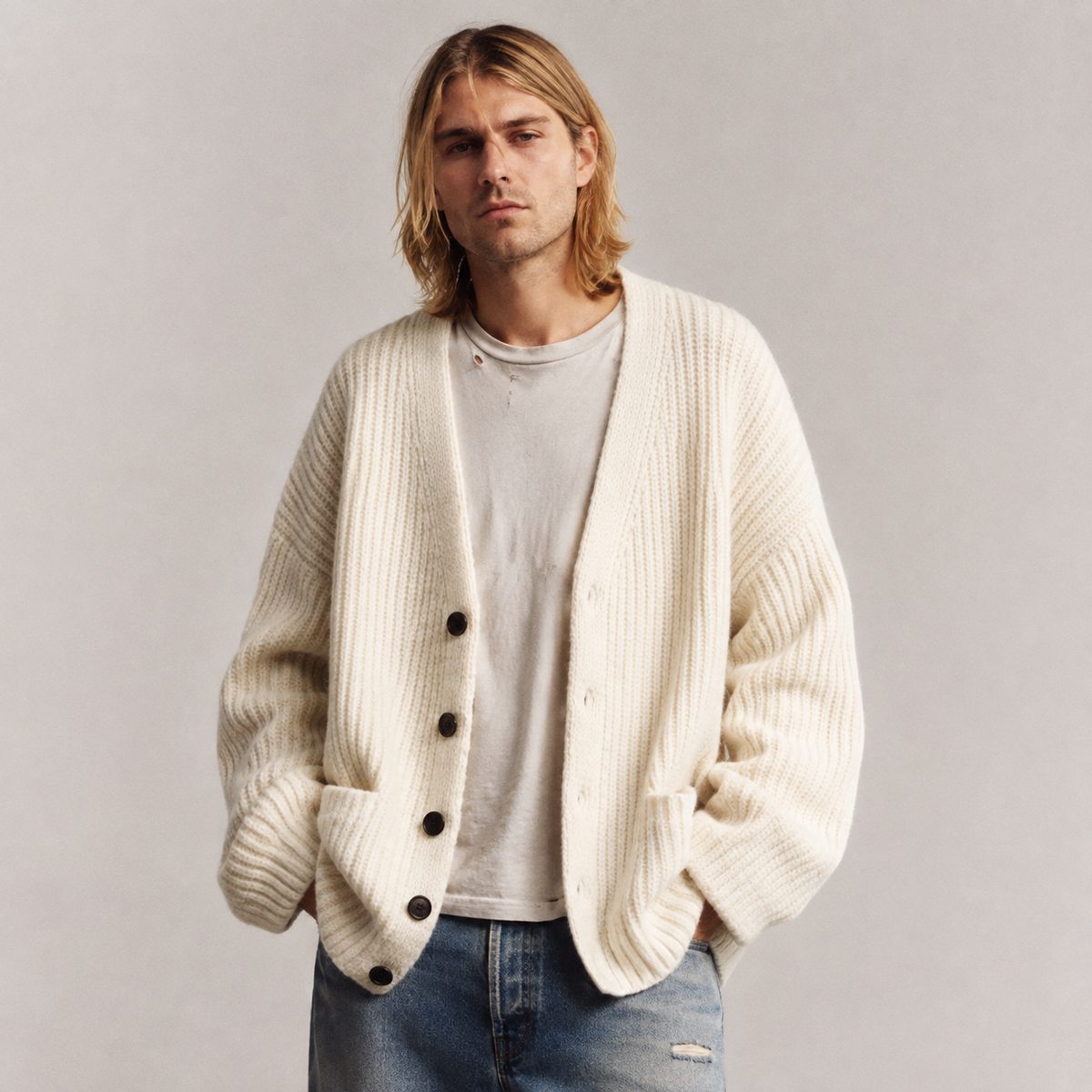RELAXED V NECK CARDIGAN FOR MEN