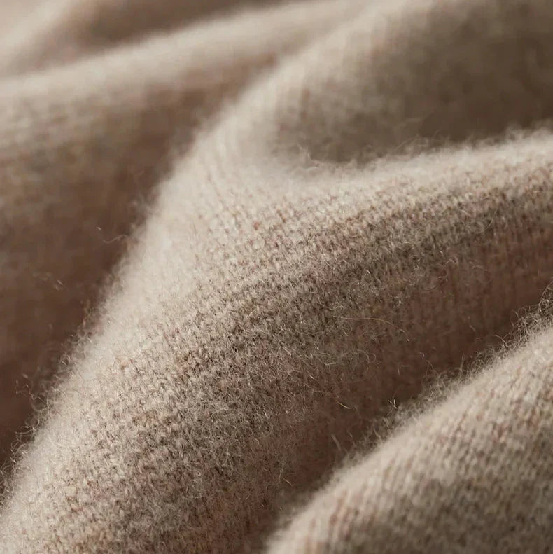 REFINED KNITTED CARDIGAN FOR MEN