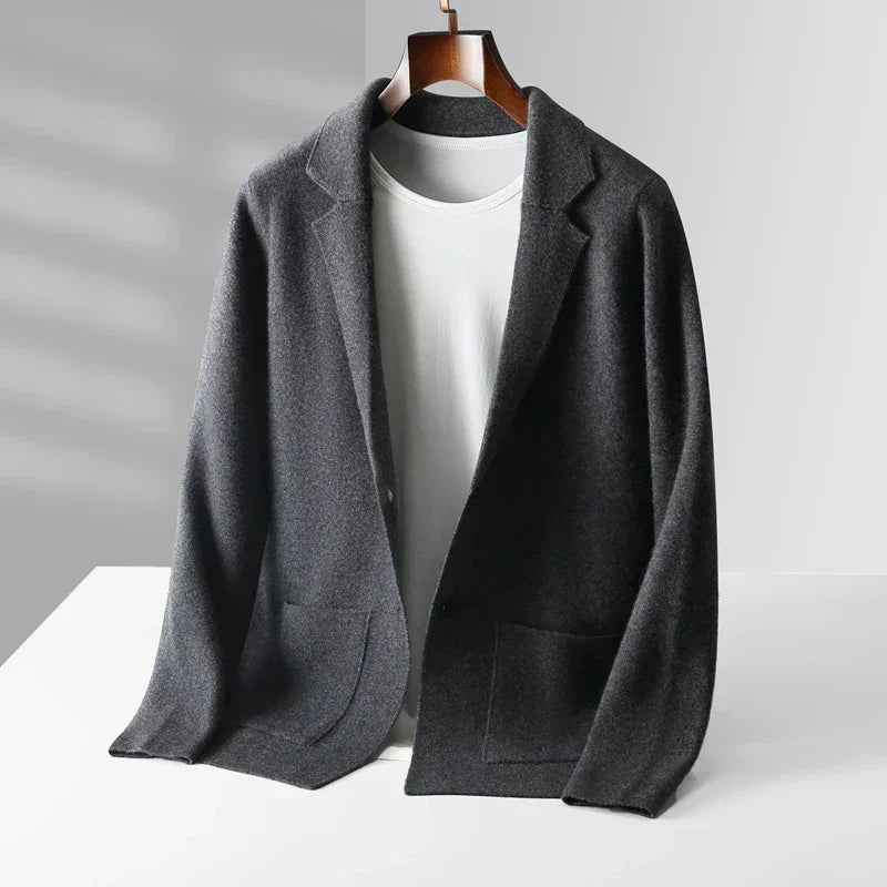 REFINED KNITTED CARDIGAN FOR MEN